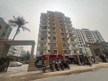 GM Meena Eco Vista beside Eco Park