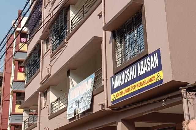 Himangshu Ababsan – Near Chinar Park, Rajarhat